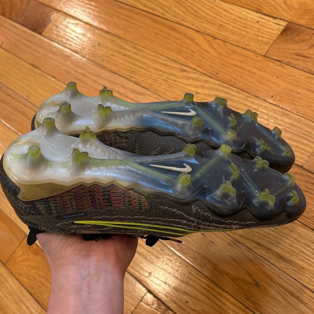 Nike Phantom GX Elite Fusion FG kids size 5.5 - Picture 3 of 12